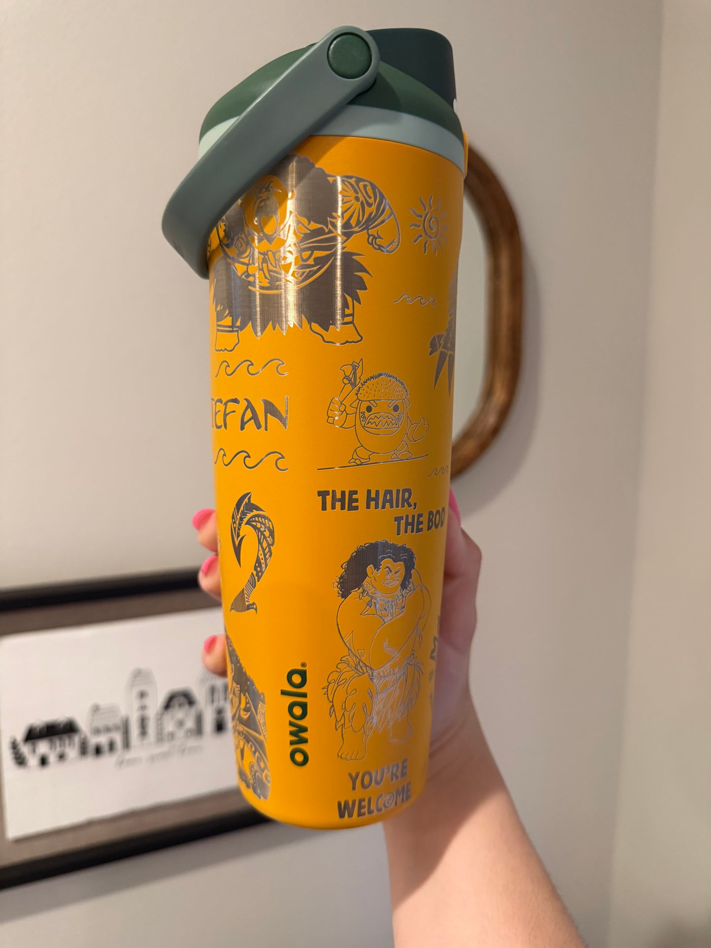 Custom Engraved Owala, Disney Maui Moana, 30oz or 40oz Free Sip Sway, Laser Engraved, Maui Tumbler, Disney engraved gifts, Hei hei Maui