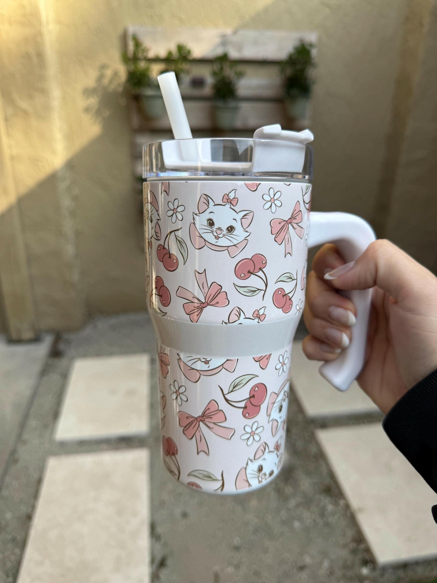 Kids Tumbler 20oz Cup with Handle, Marie Cat Kids Water Bottle, perfect Birthday Gift Princess Quencher