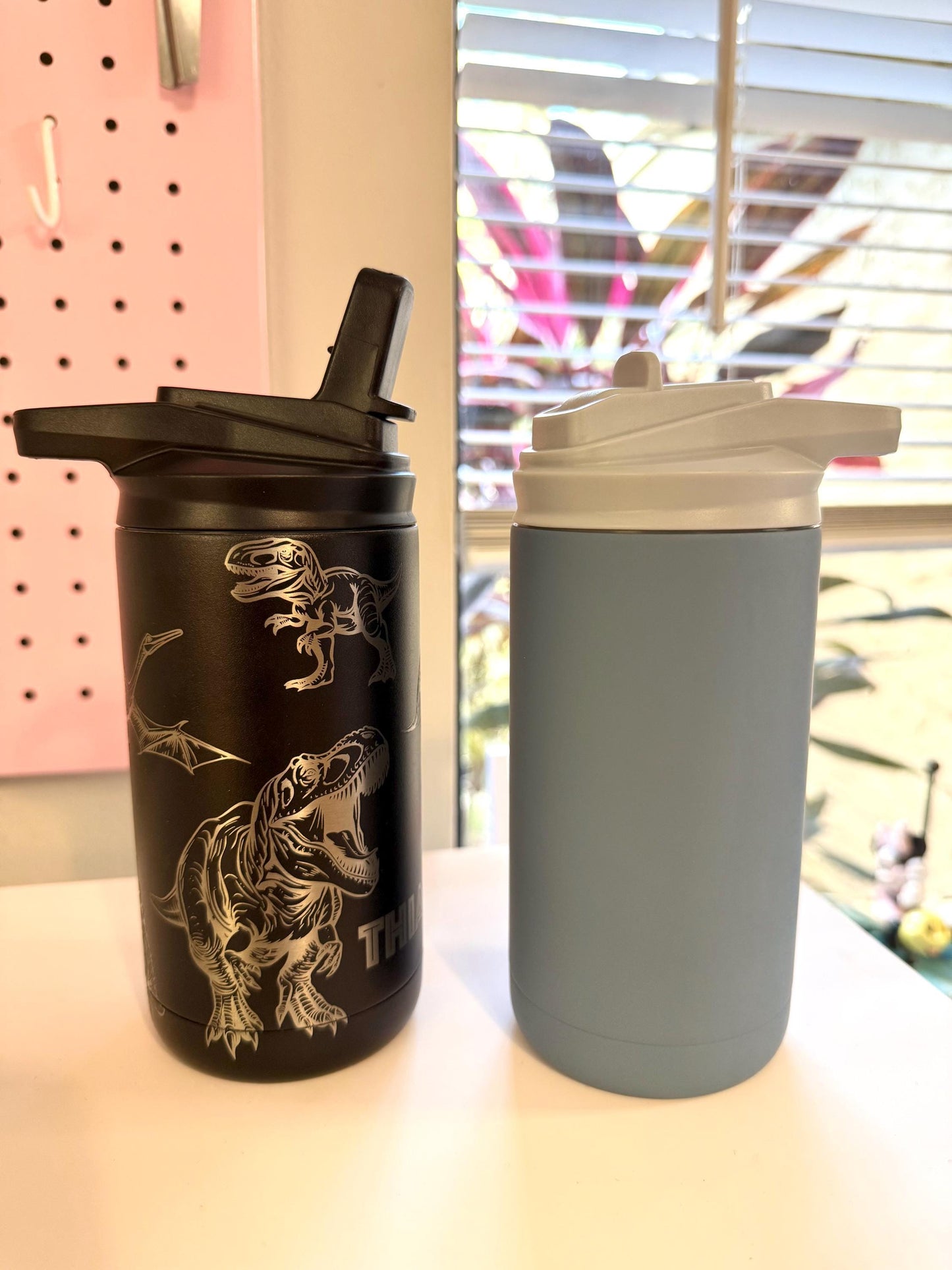 Custom Engraved Dinosaur, Jurassic Kids Bottle, 12oz Leak Proof, Engraved tumbler, Maars Insulated Bottle