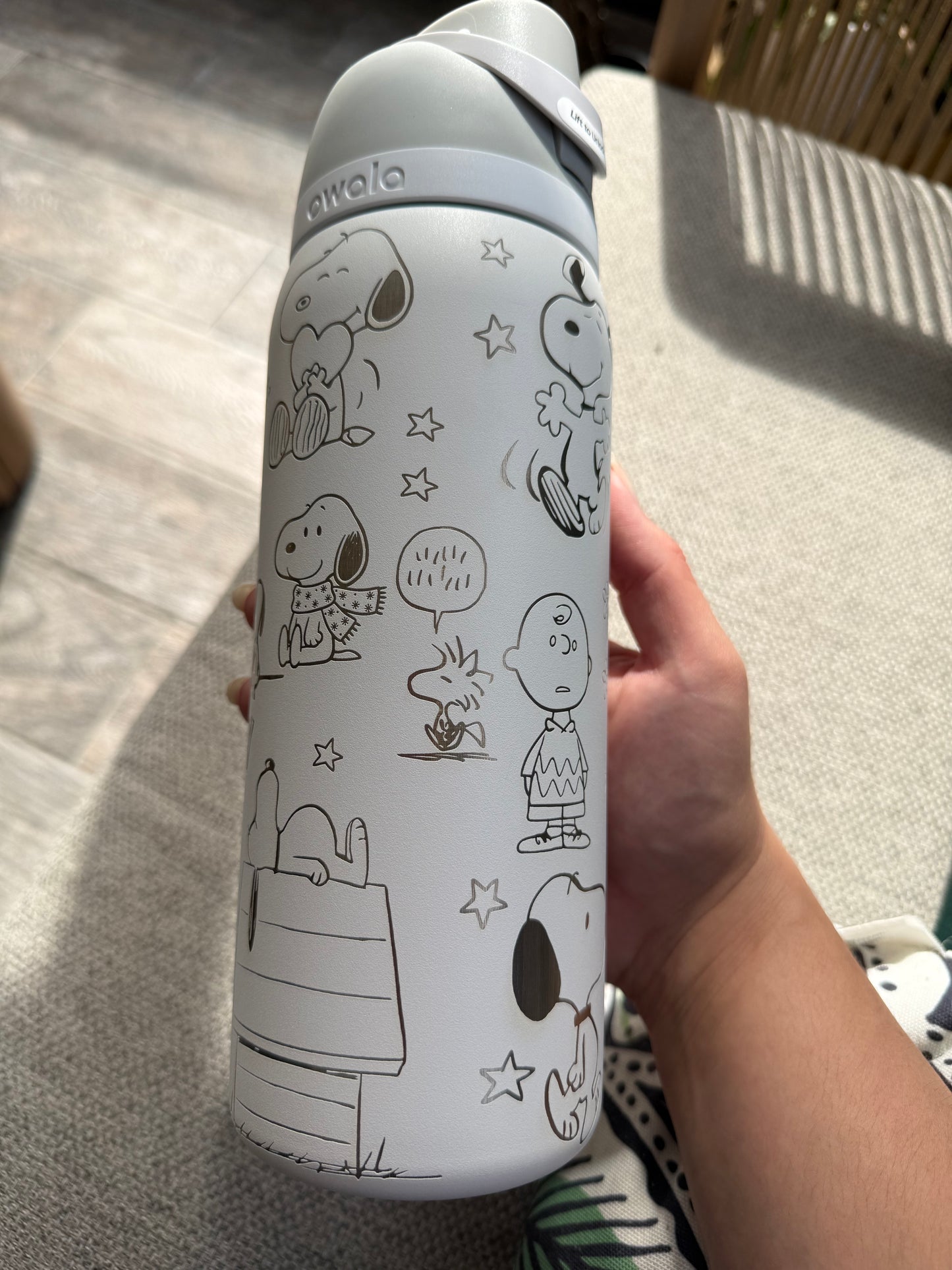 Snoopy Peanuts Engraved Owala Free Sip