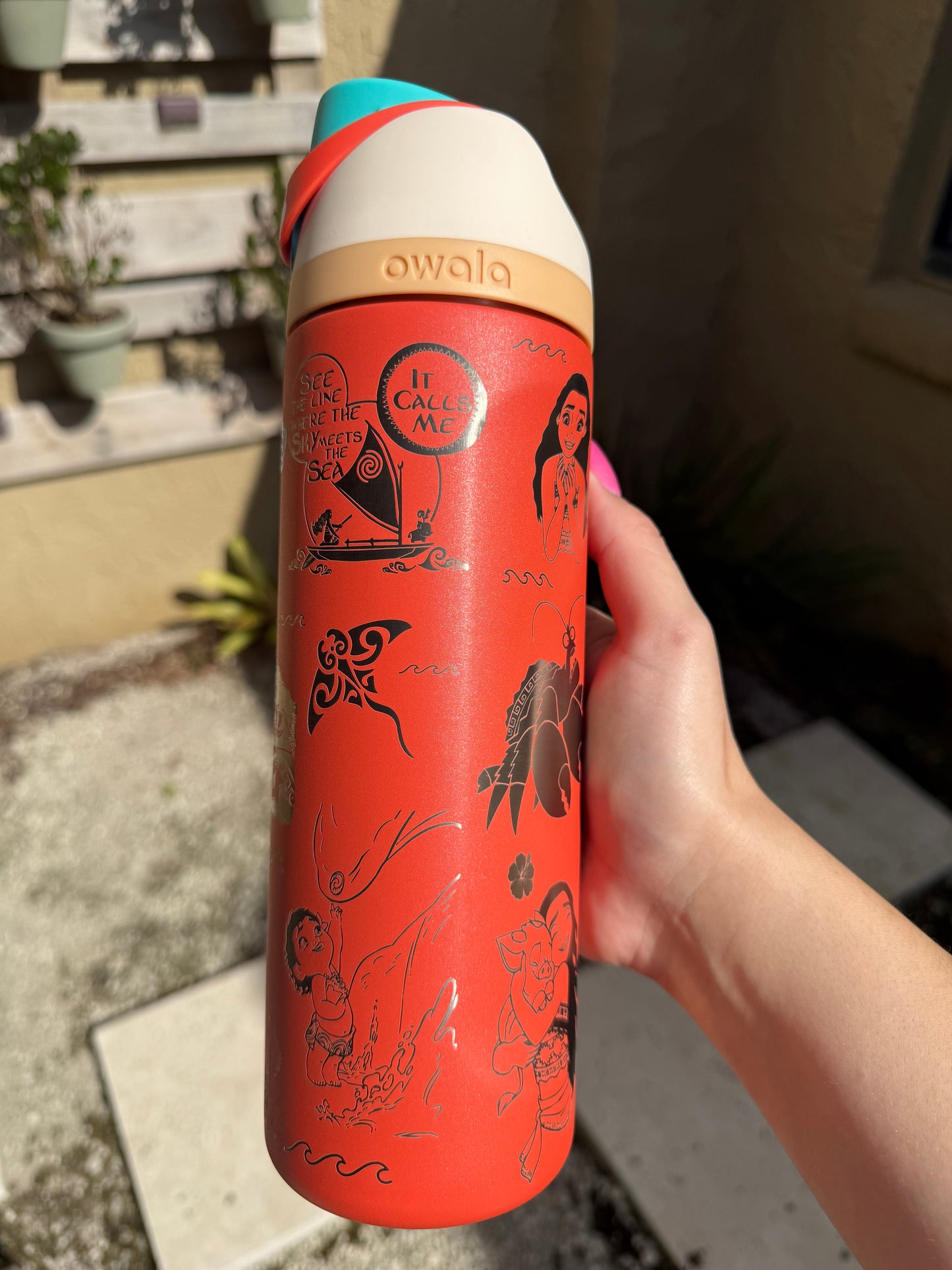 Disney Moana Owala FreeSip 24oz