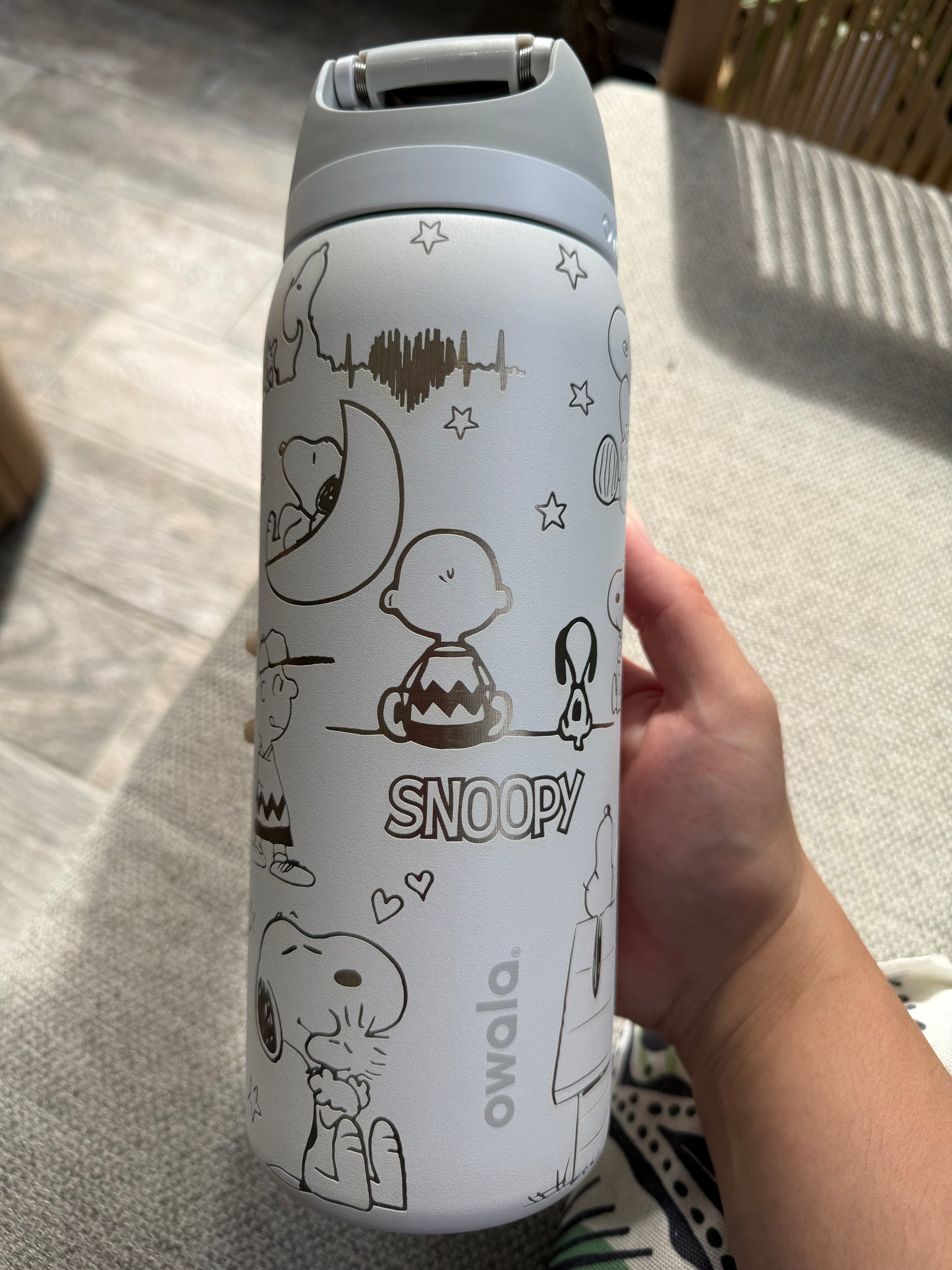 Snoopy Peanuts Engraved Owala Free Sip