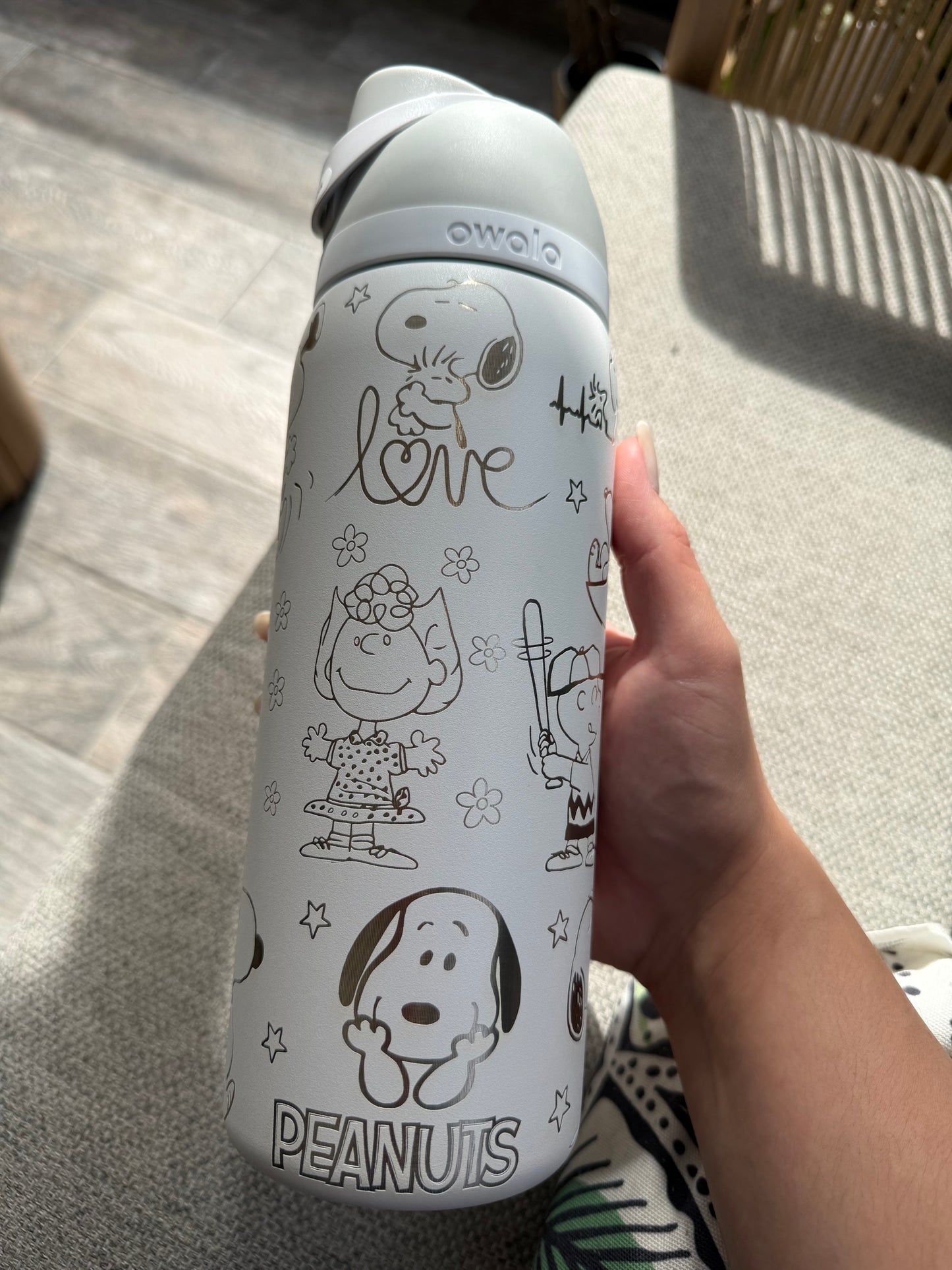 Snoopy Peanuts Engraved Owala Free Sip