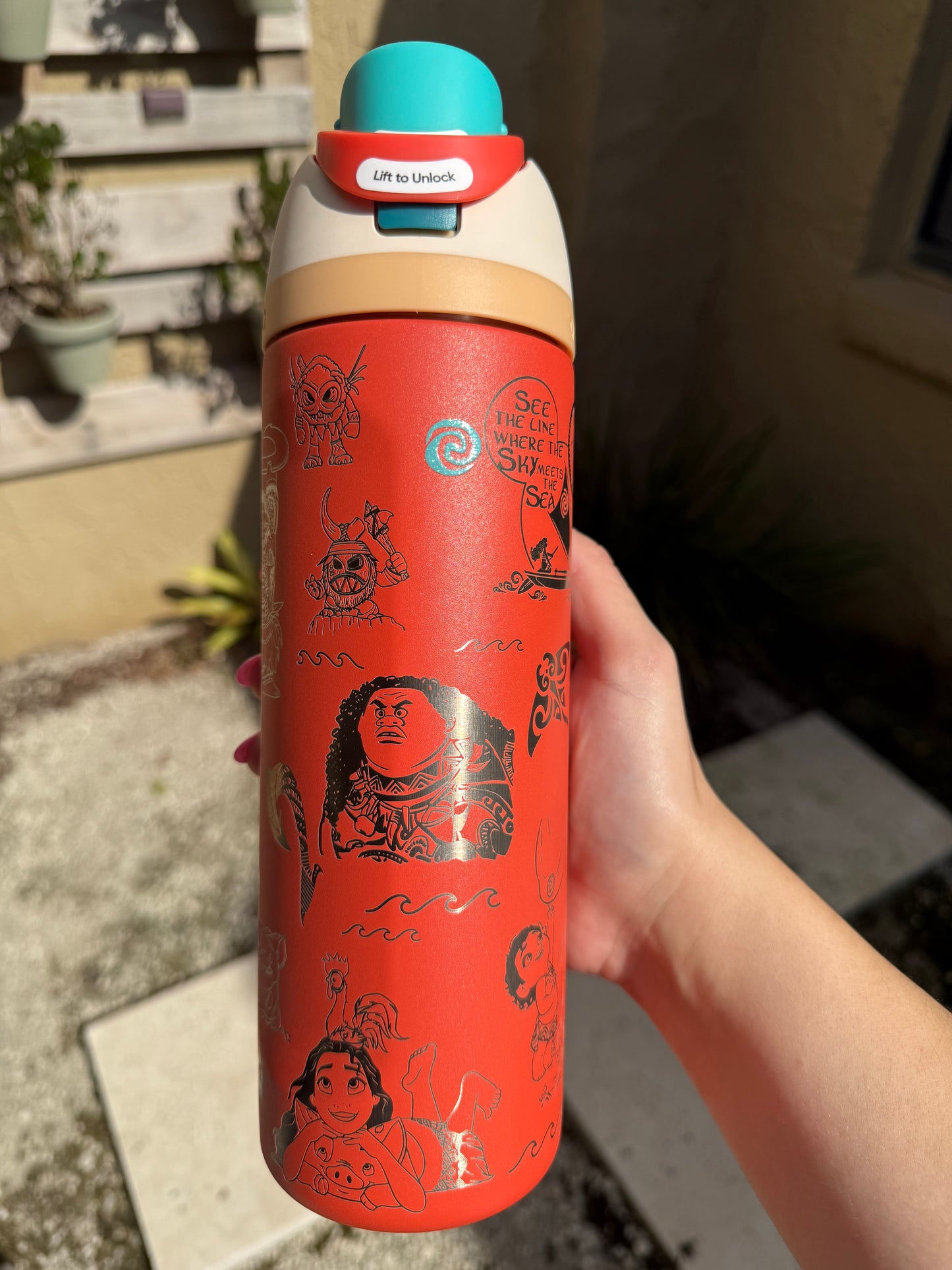 Disney Moana Owala FreeSip 24oz