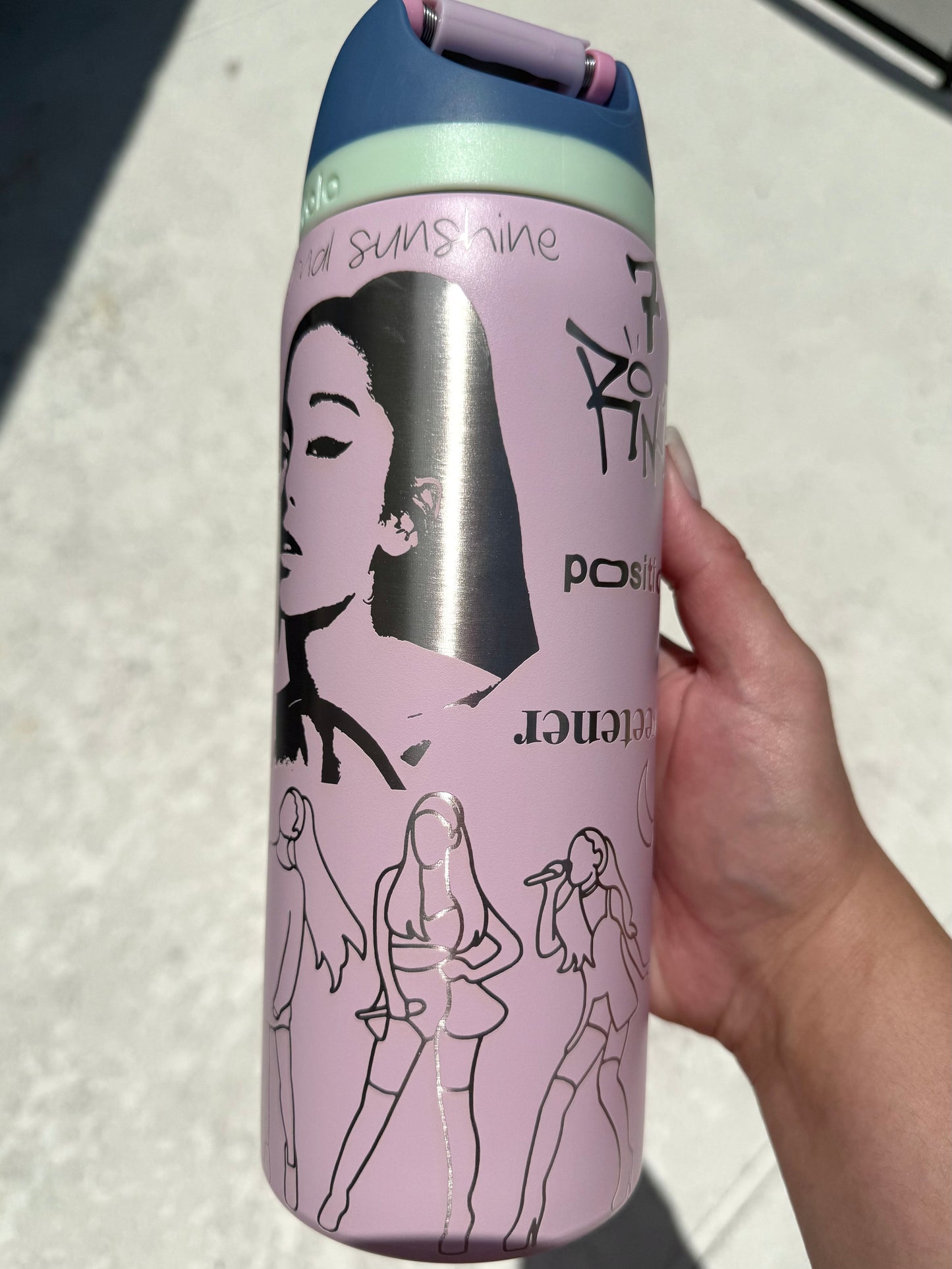Ariana Engraved Owala Free Sip 32oz