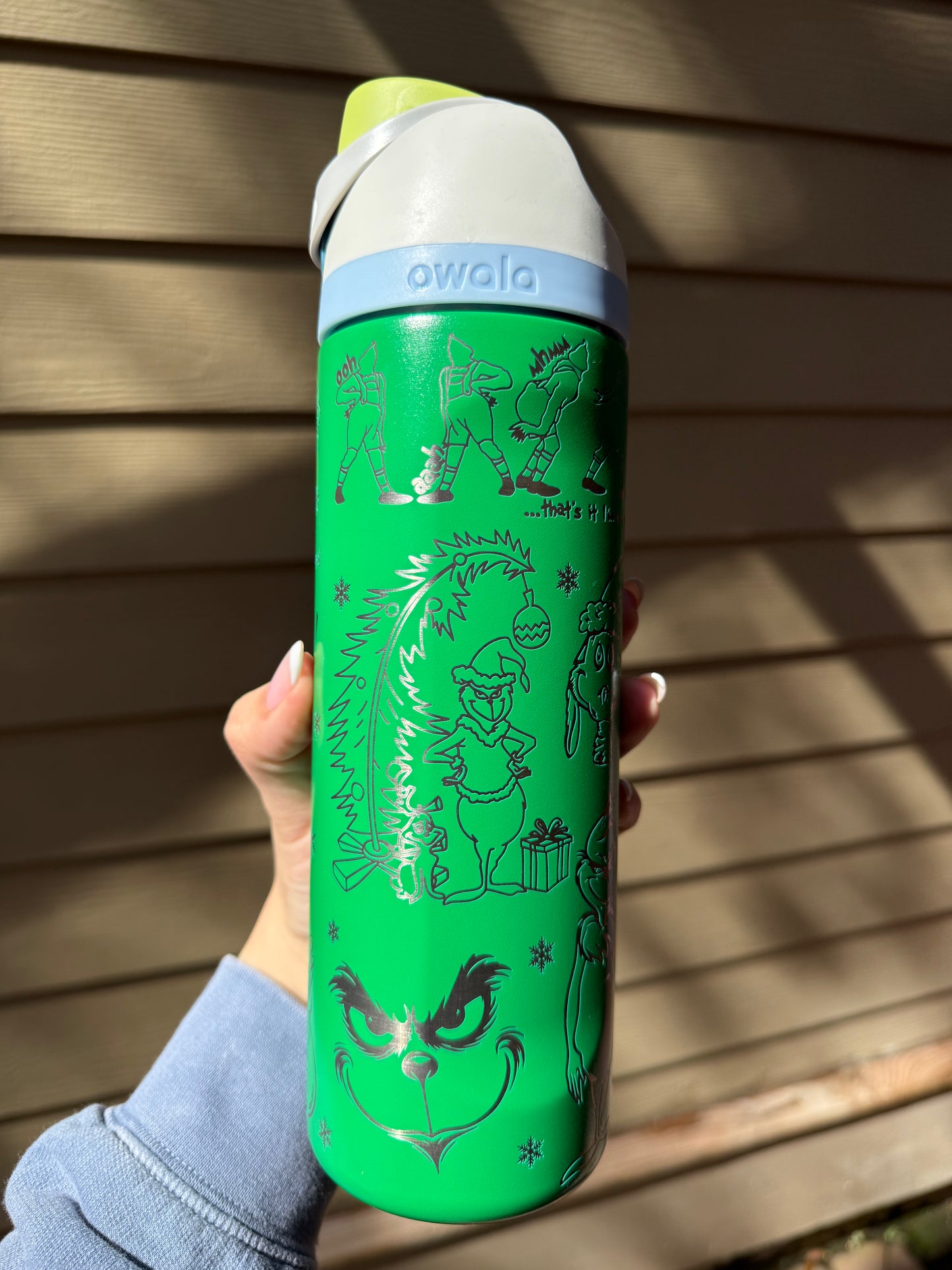 Mr Grinch Engraved Christmas Owala FreeSip 24oz
