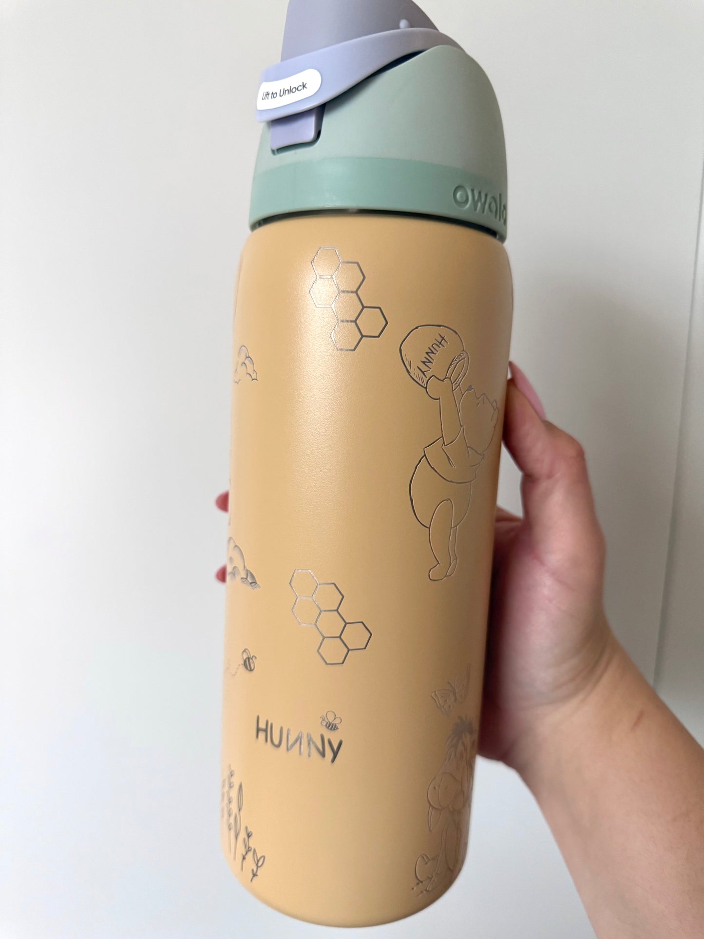 Honey Bear Engraved Owala 32oz Tumbler