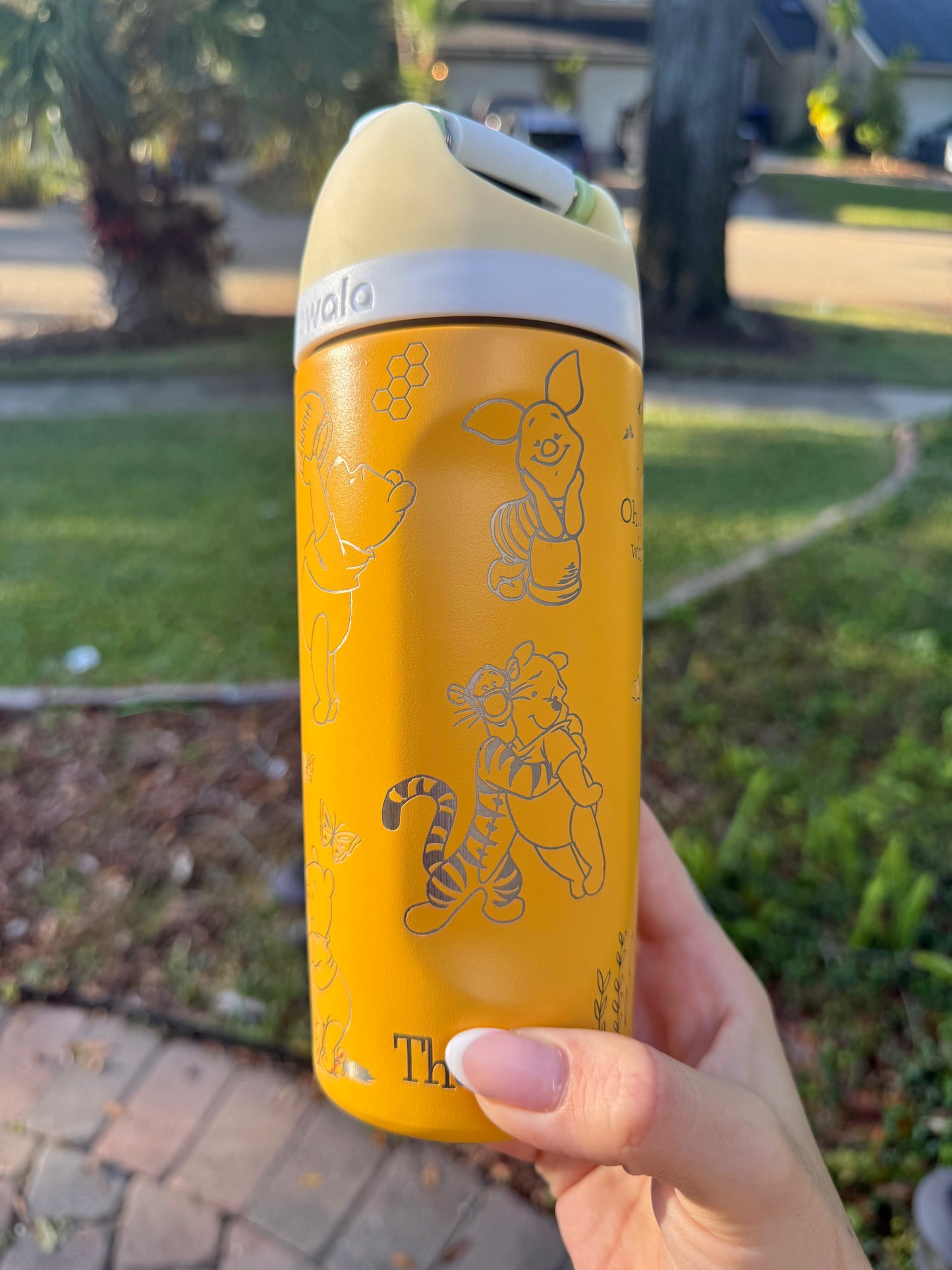 Kids Owala FreeSip 16oz, Pooh Bear