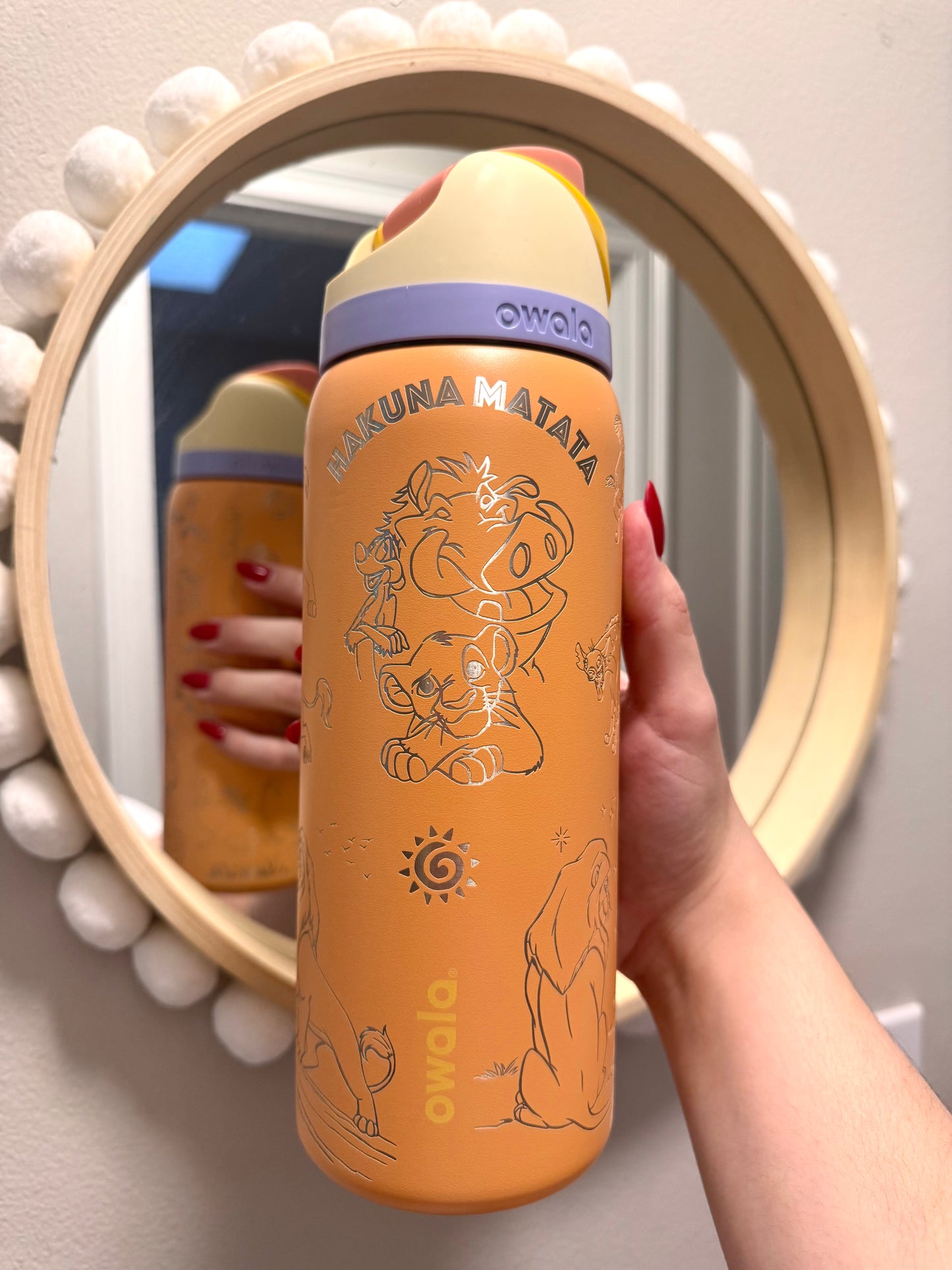 Ready to Ship Engraved Owala, Lion King 32oz