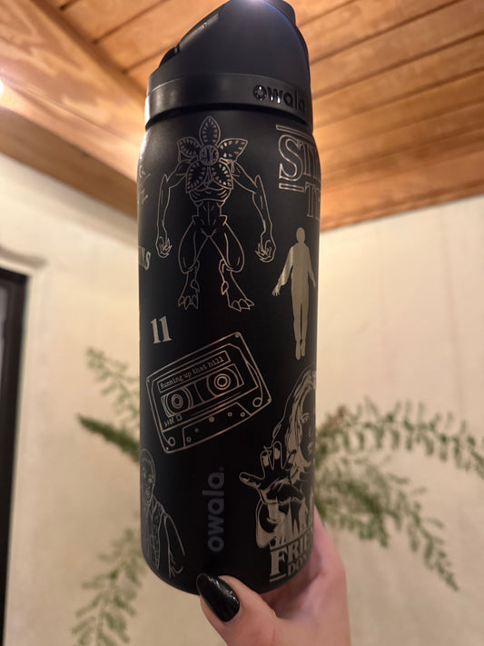 Stranger Things Owala Engraved Free Sip, 32oz
