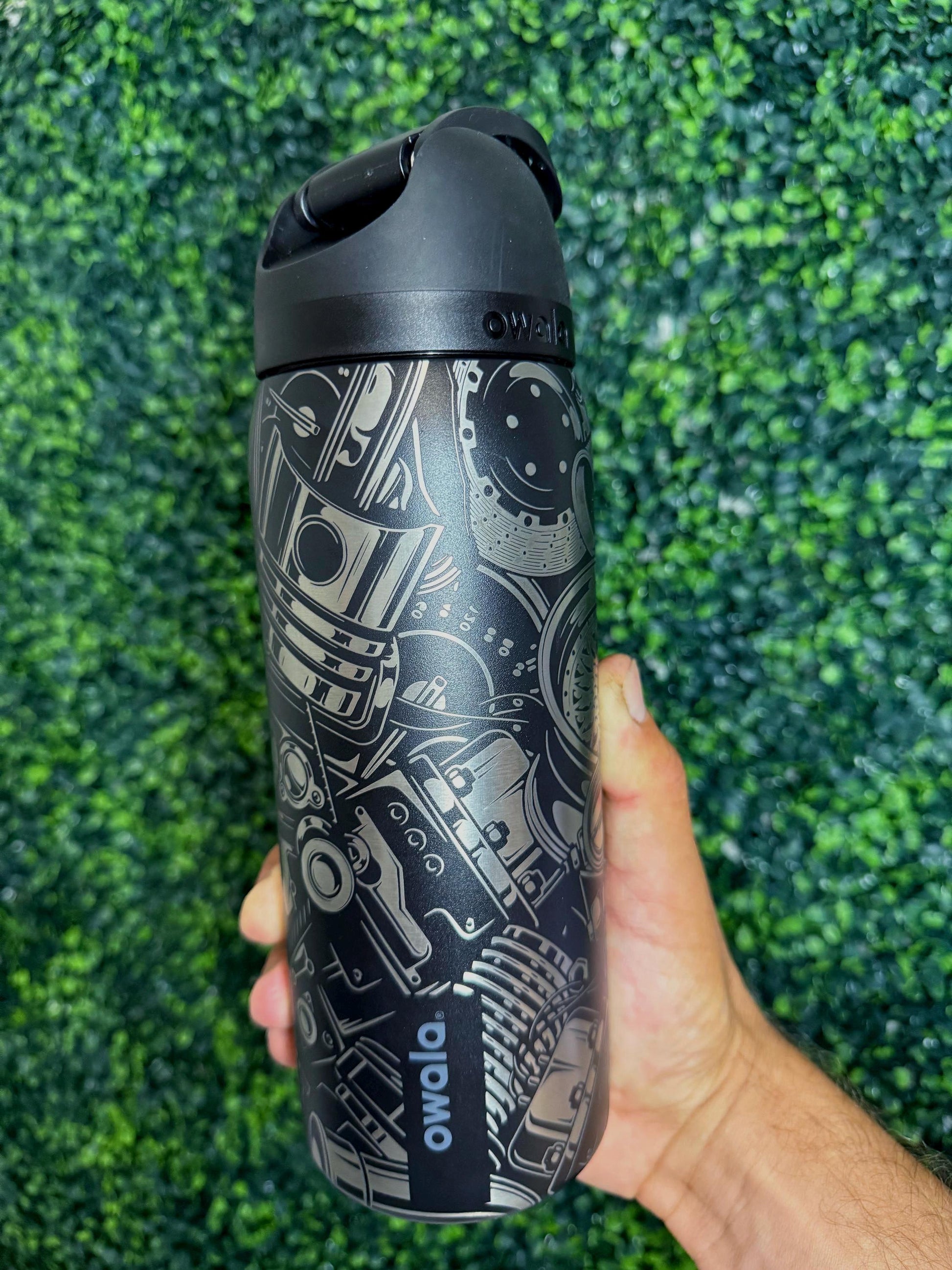 Custom Engraved Owala for men, Car Lover Engine, 32oz Free Sip, Cup for him, Engraved tumbler, Black tumbler, Gift for husband, Gift for men